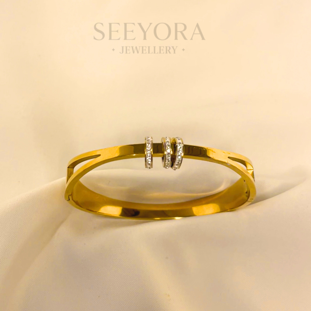 Golden Bloom Bracelet