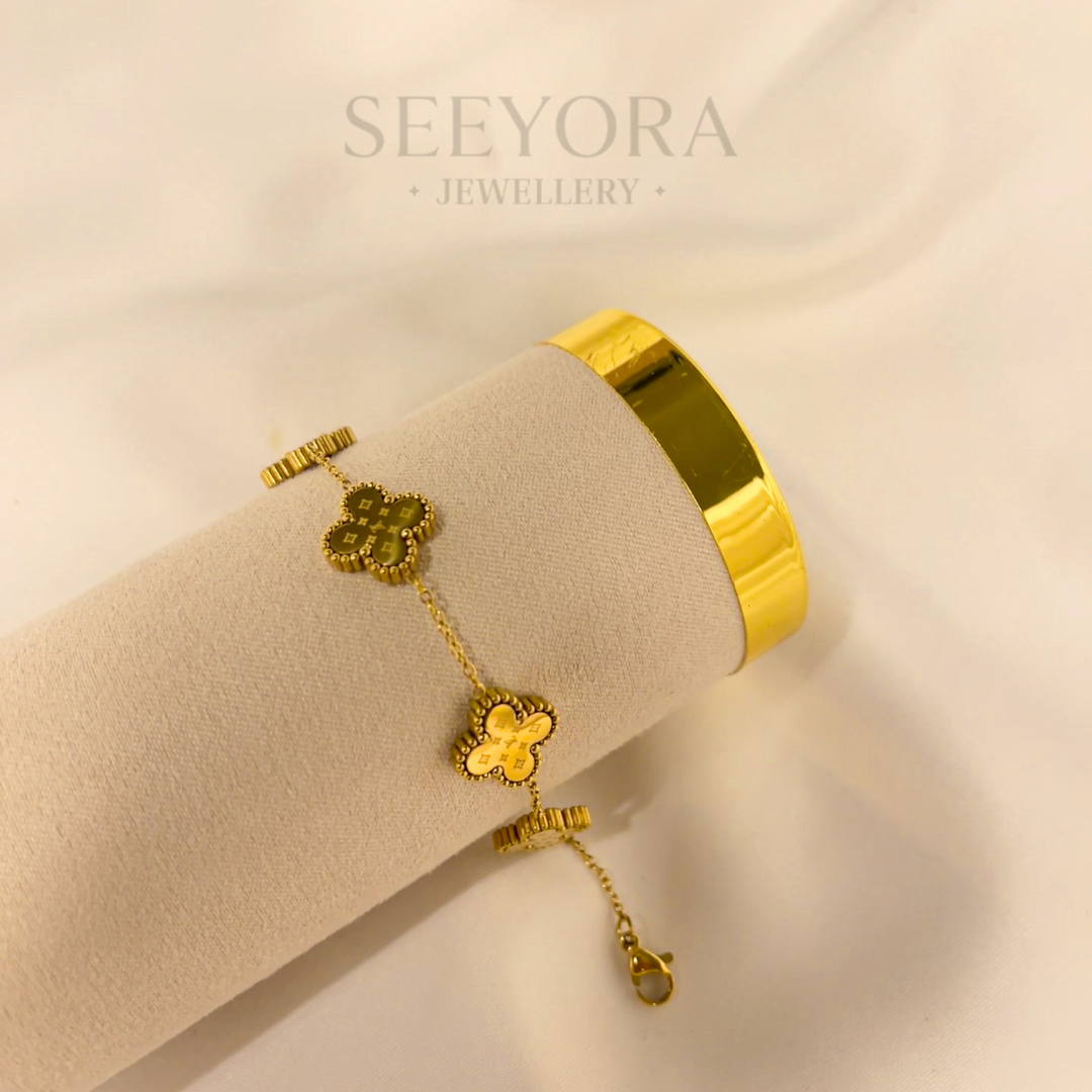 Clover Chain Bracelet
