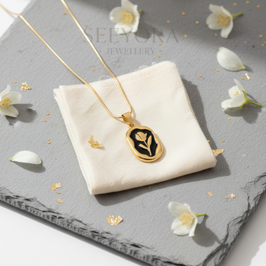 Black Blossom Necklace